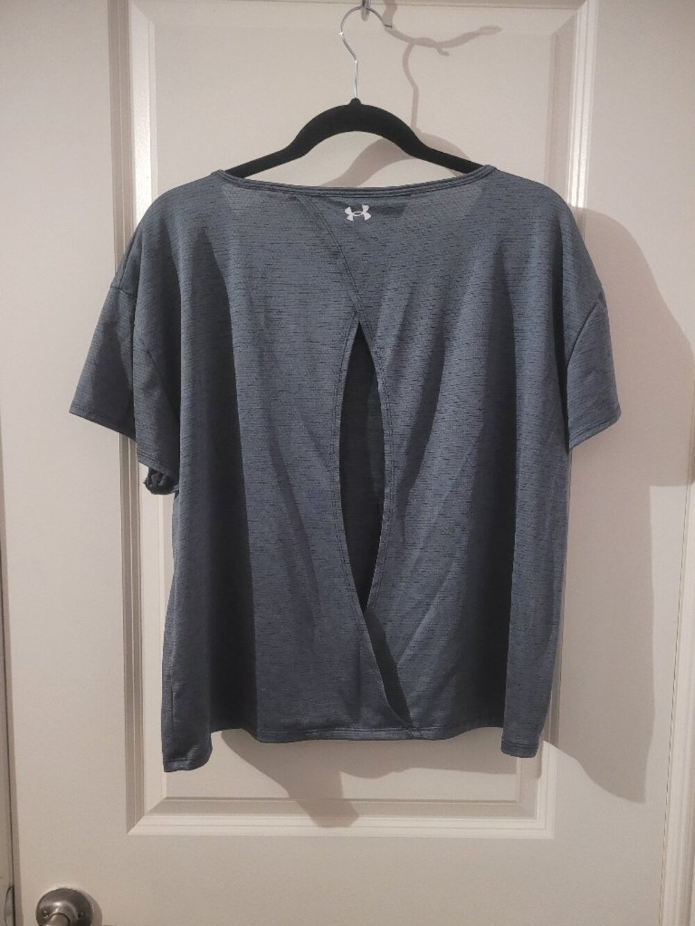 Under Armour Loose Fit Open Athletic Back T-Shirt